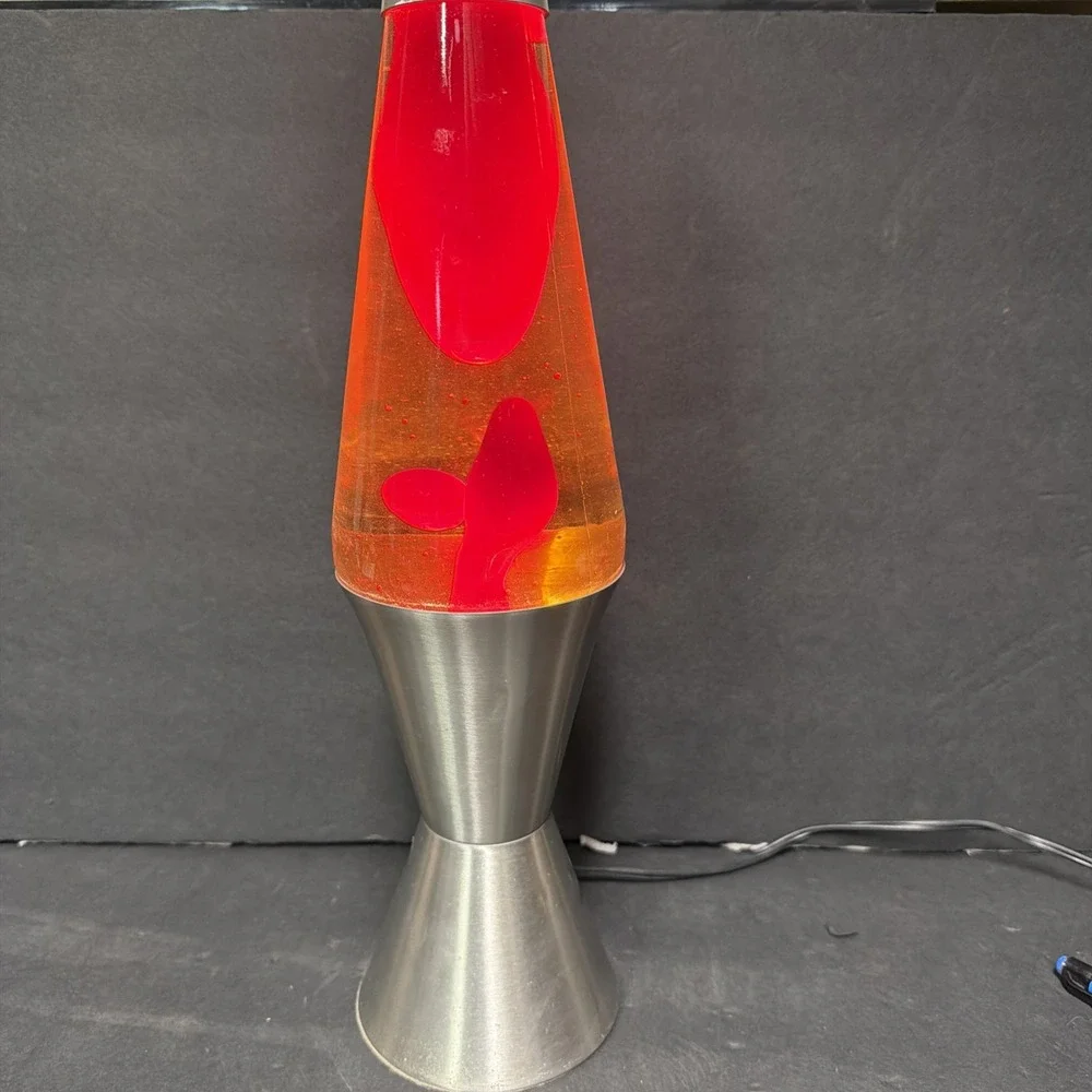 Lava-Lite this vintage